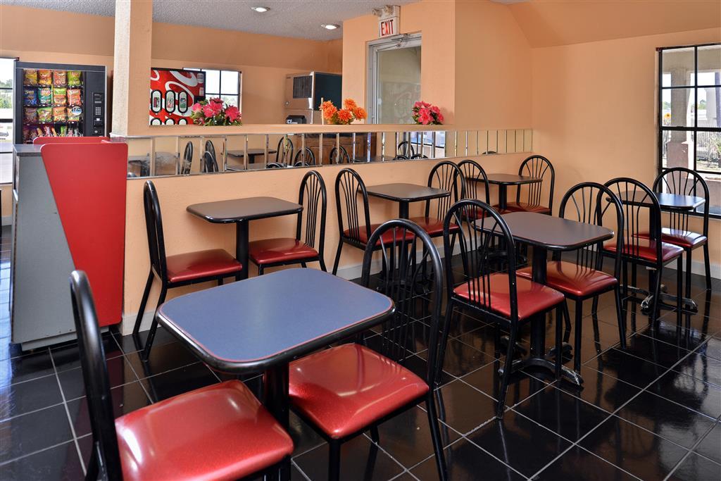 Americas Best Value Inn Конро Съоръжения снимка