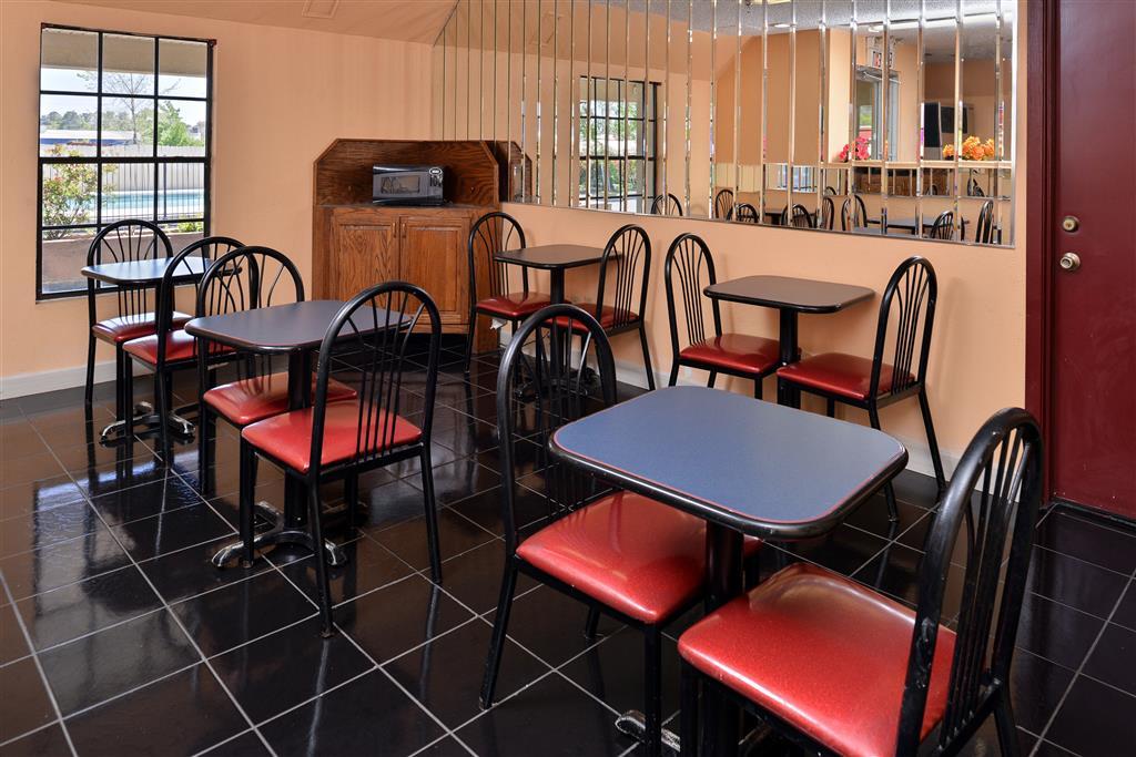Americas Best Value Inn Конро Съоръжения снимка