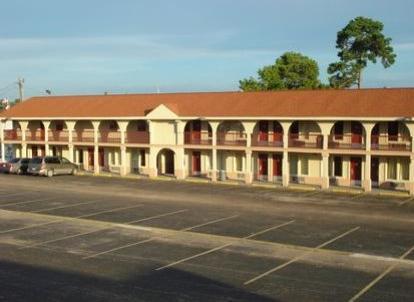 Americas Best Value Inn Конро Екстериор снимка