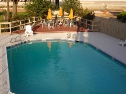 Americas Best Value Inn Конро Екстериор снимка